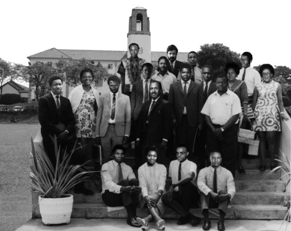 The best known photo of participants of the 1962 Makerere Conference. Source: Chimurenga.